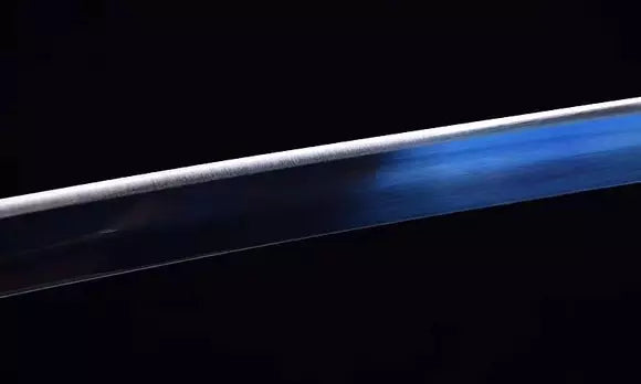 Katana Giyu Tomioka
