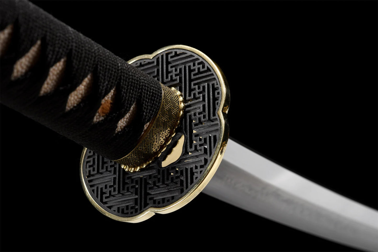 Tsuba-Katana-Tokugawa-Ieyasu-Acier-T10-Hamon-Veritable