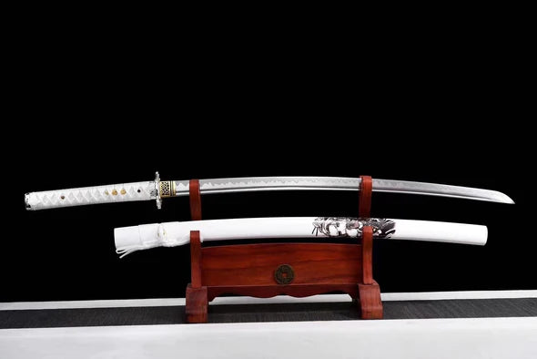Sword-Onna-bugeisha