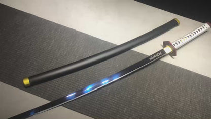 Katana Giyu Tomioka